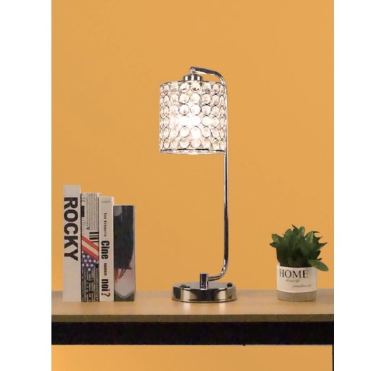 TABLE LAMP 21.5"H